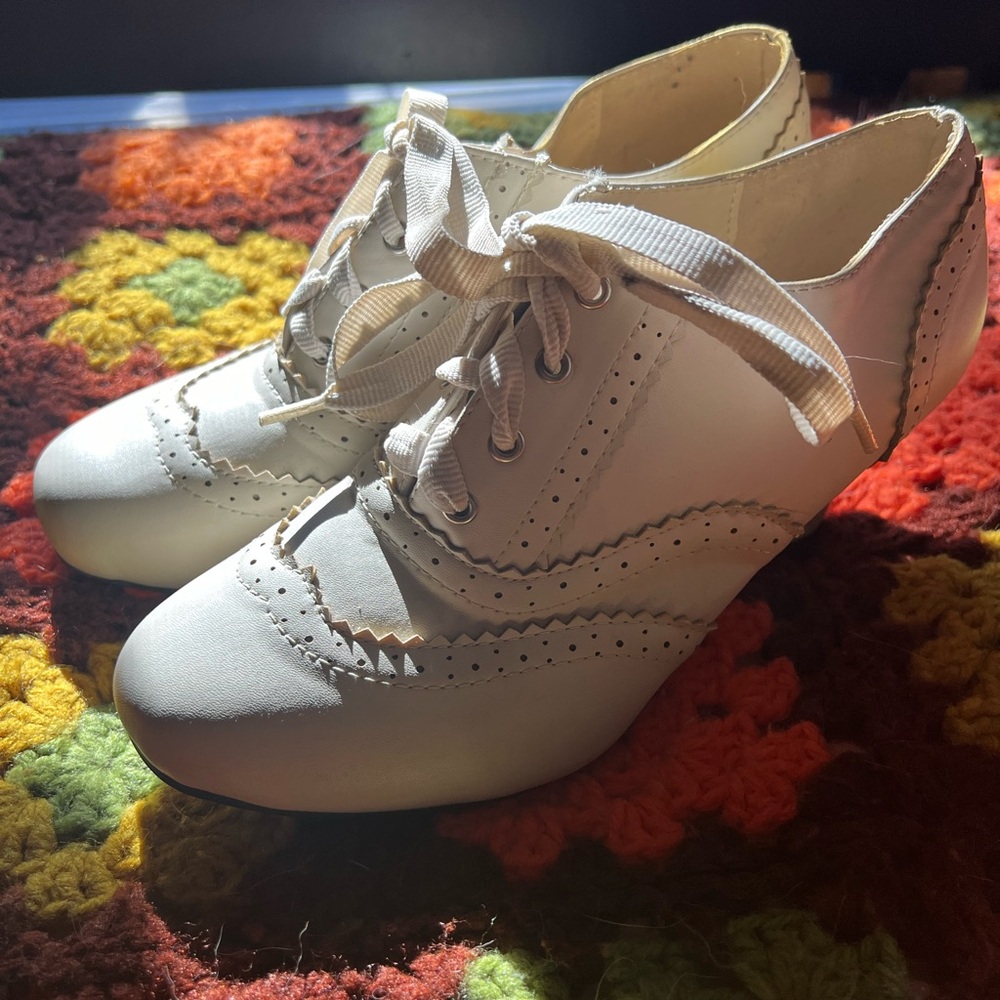 Oxford heels